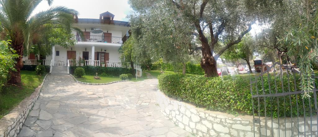 סקאלה פוטאמיאס Viki Studios And Apartments מראה חיצוני תמונה