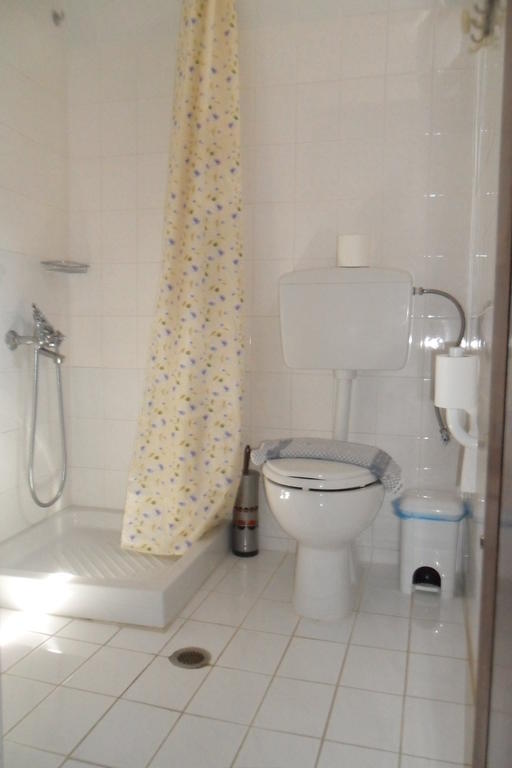 סקאלה פוטאמיאס Viki Studios And Apartments חדר תמונה
